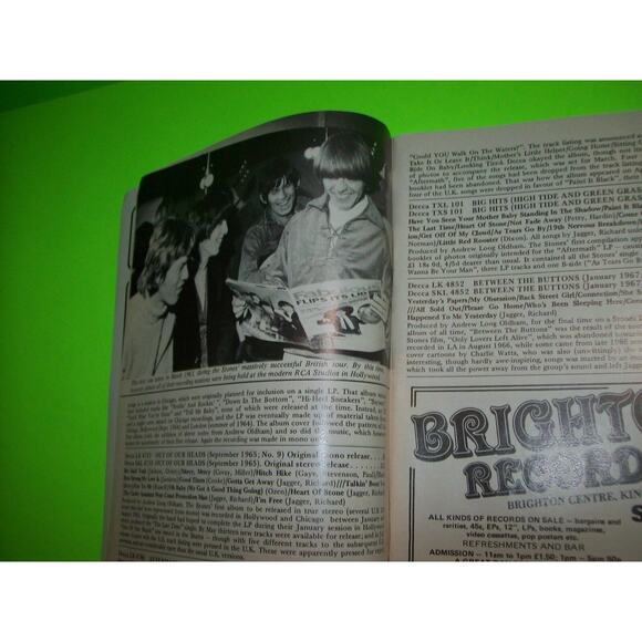 Record Collector Magazine May 1983 The Rolling Stones The Beatles Spandau Ballet - Picture 5 of 9